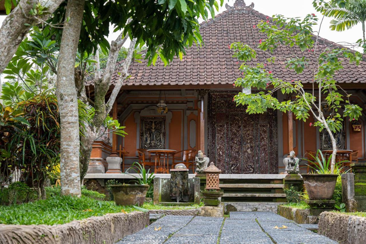 Puri Saraswati Dijiwa Ubud Exteriör bild